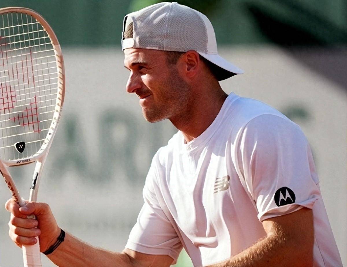 名进攻手轮 名进攻手轮